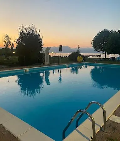 La Perla Del Garda - Exclusive & Pool Waterfront Peschiera del Garda